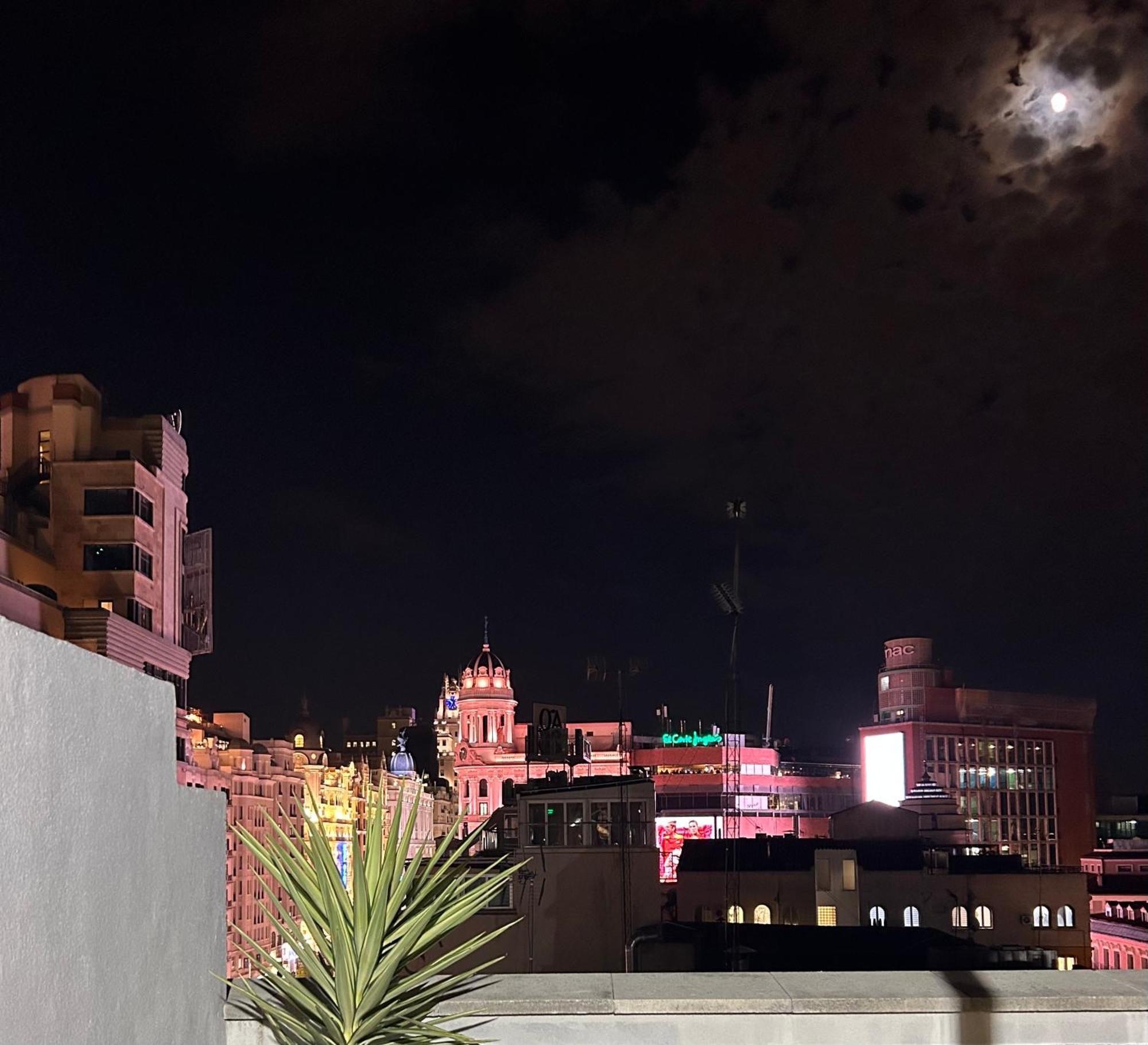 Appartamento Penthouse Madrid View Esterno foto
