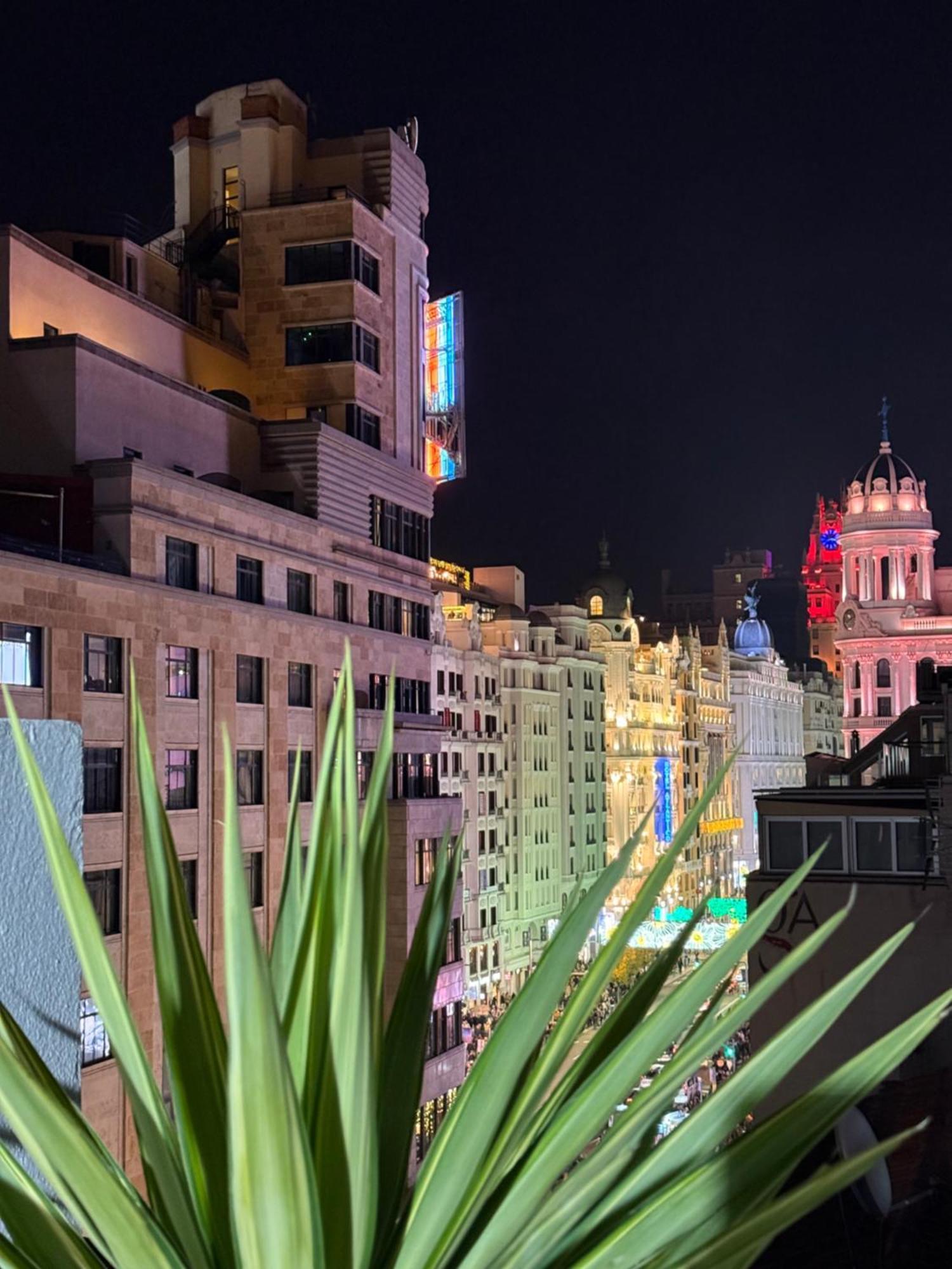 Appartamento Penthouse Madrid View Esterno foto